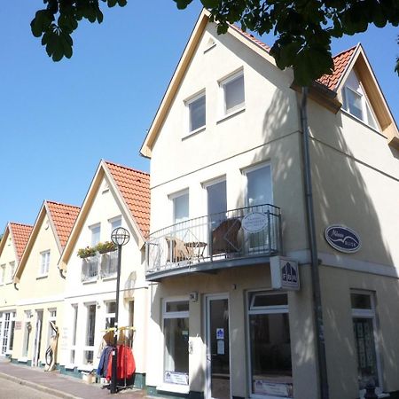 Kapitaenshaus Moewenblick Apartment Rostock Exterior photo